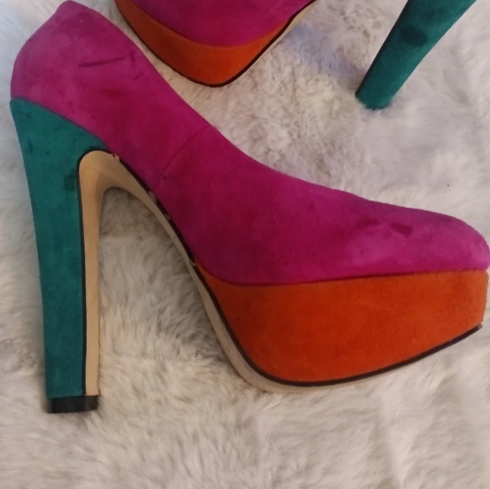 Bakers Heels - Picture 6 of 9